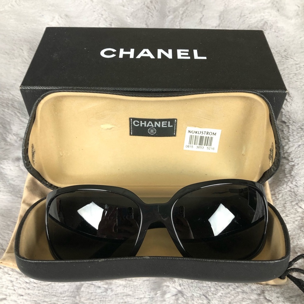 100% Authentic CHANEL Swarovski Sunglasses 5080-B